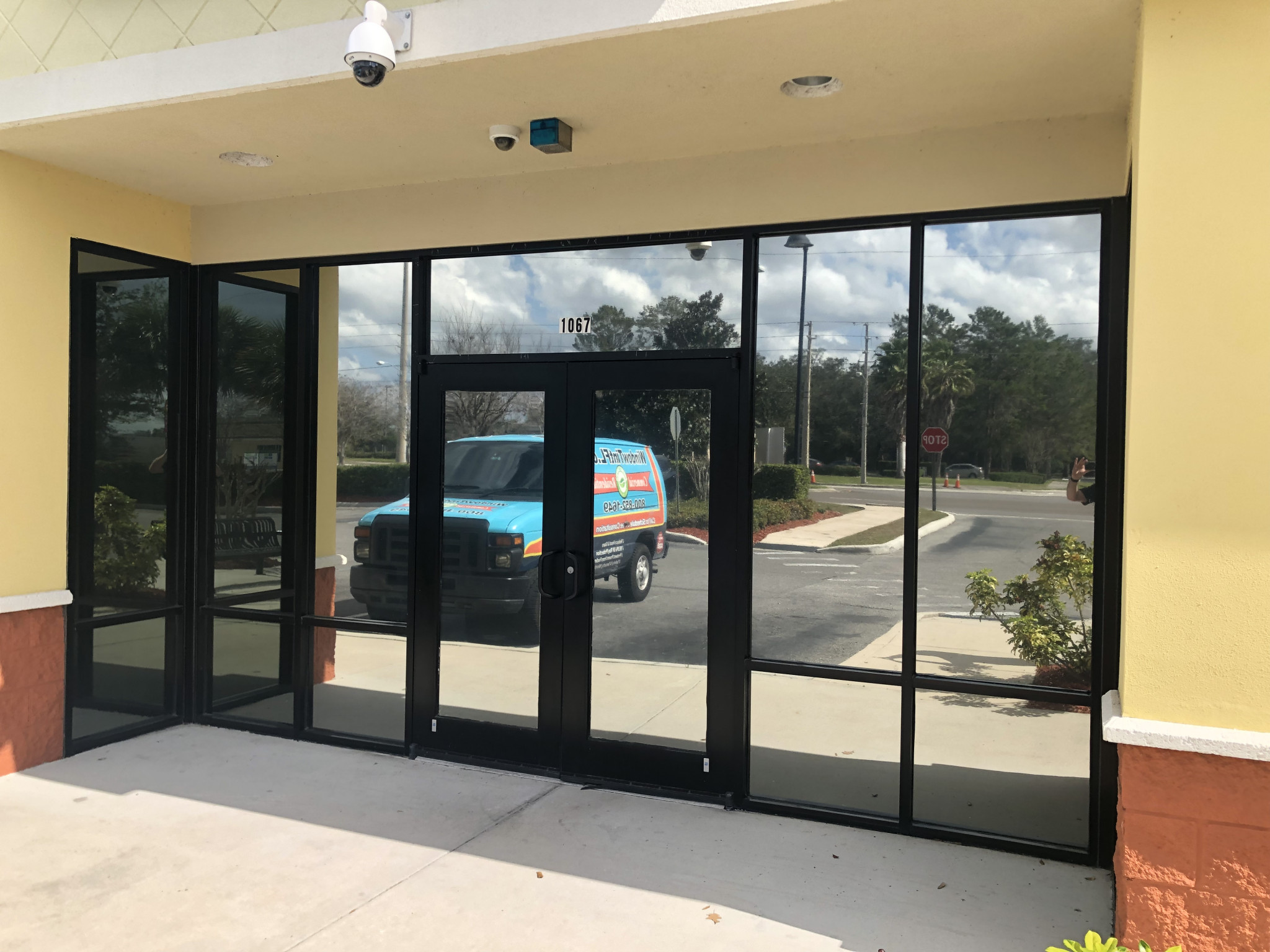 storefront-commercial-window-tinting-orlando-002-1