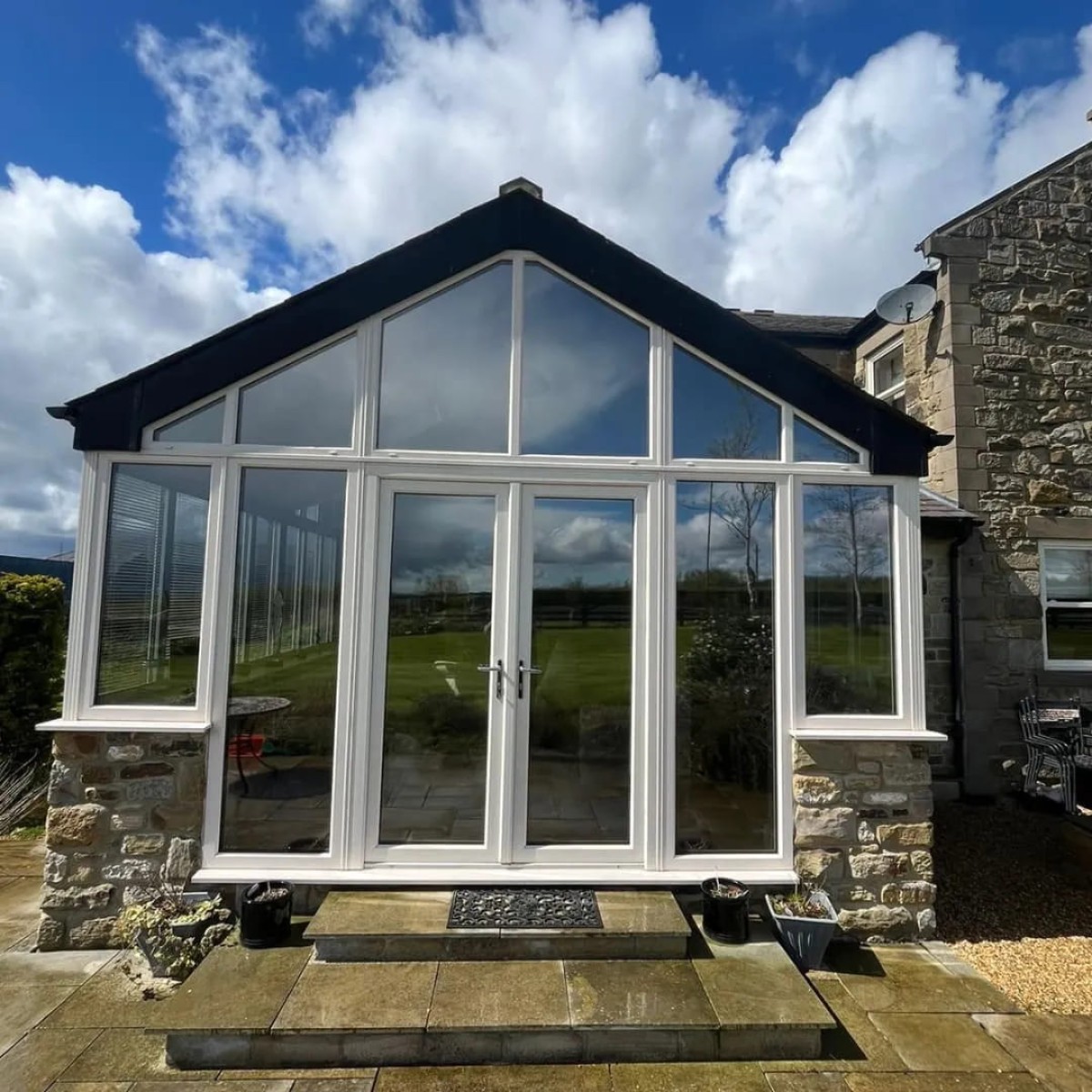 Dark-Sputtered-Neutral-25-Window-Film-3-1200x1200